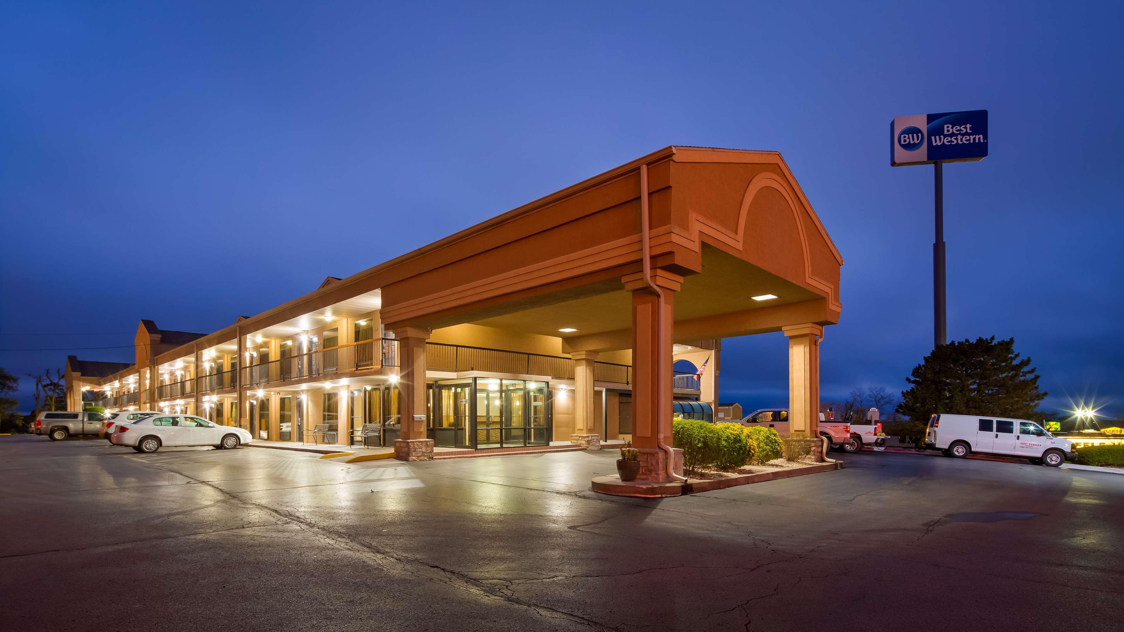 Best Western Coachlight Rolla Bagian luar foto