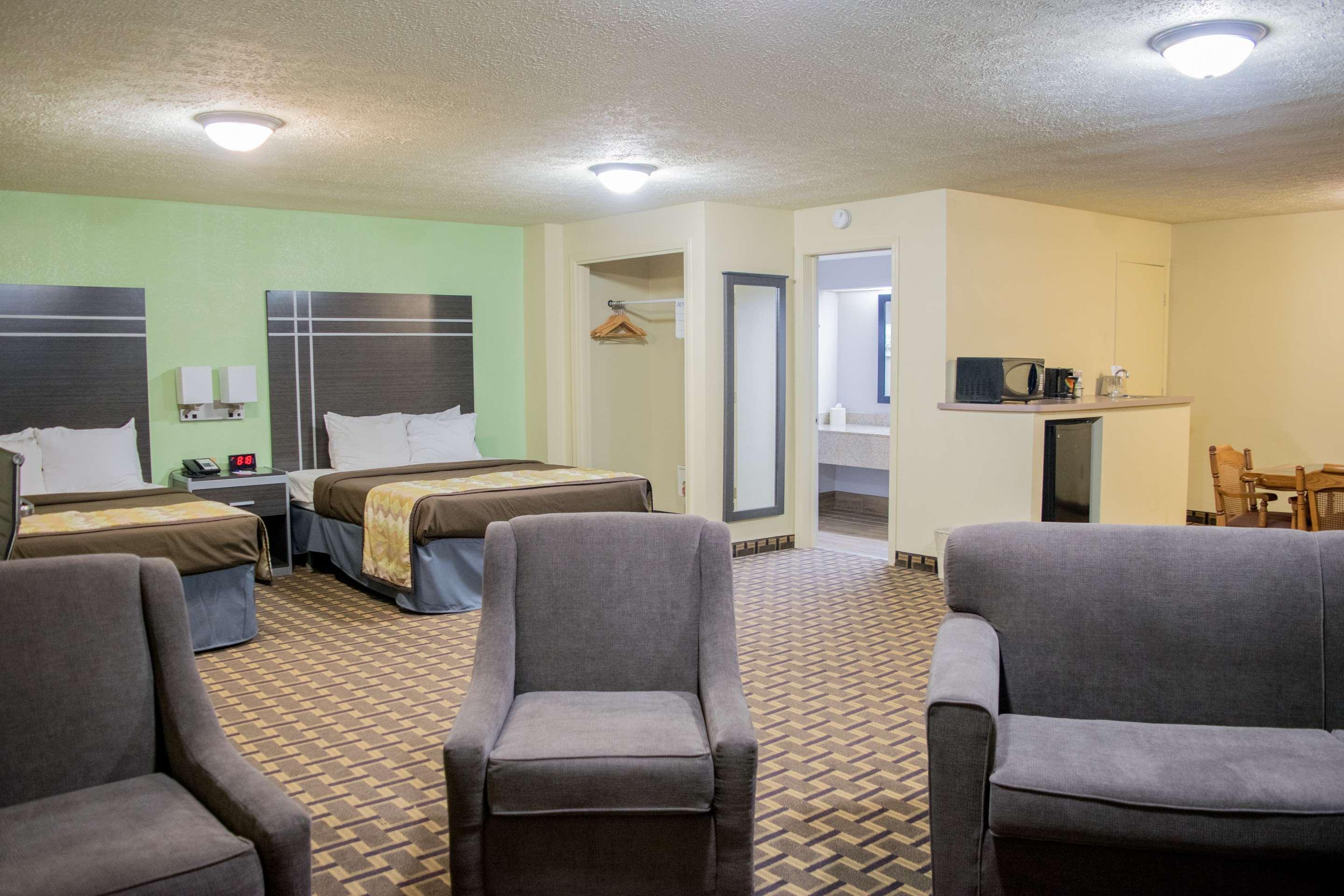 Best Western Coachlight Rolla Bagian luar foto